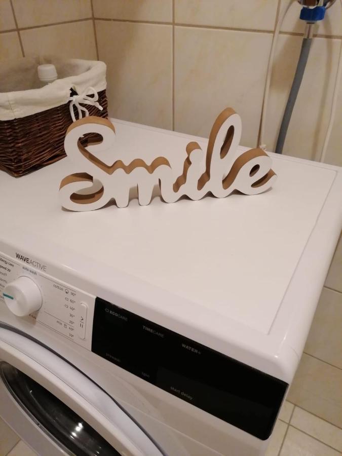 Spacious Apartment Smile With Terrace And Secure Garage 斯普利特 外观 照片