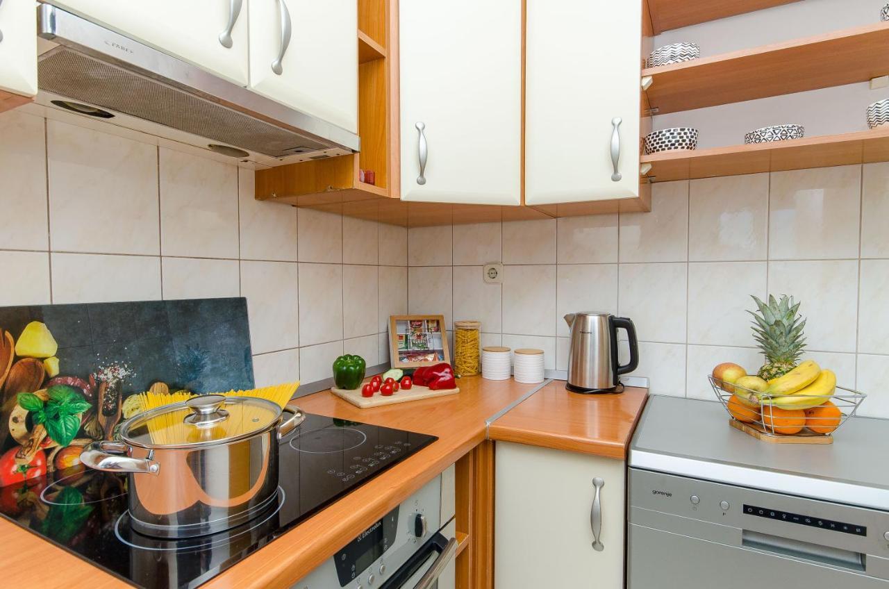 Spacious Apartment Smile With Terrace And Secure Garage 斯普利特 外观 照片