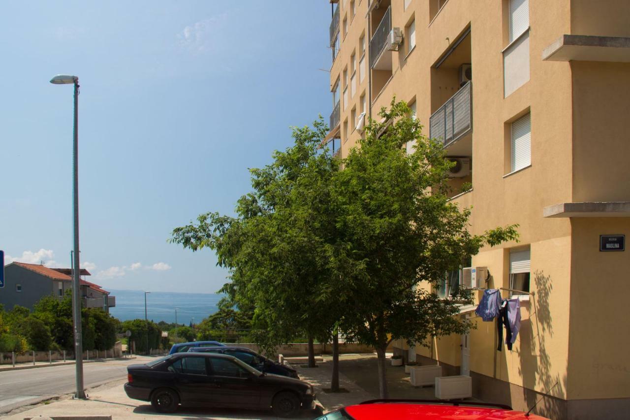 Spacious Apartment Smile With Terrace And Secure Garage 斯普利特 外观 照片